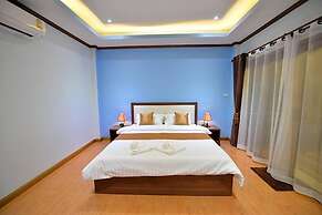 Dusit Phuphaya Resort