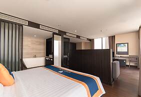 Poseidon Nha Trang Hotel