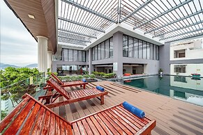 Poseidon Nha Trang Hotel