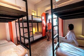 Mad Monkey Chiang Mai - Hostel