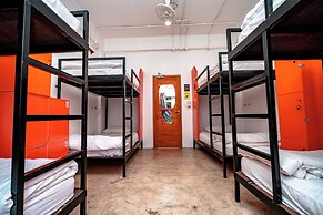 Mad Monkey Chiang Mai - Hostel