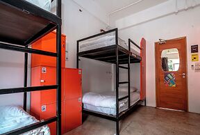 Mad Monkey Chiang Mai - Hostel