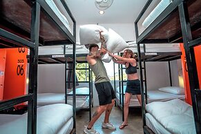 Mad Monkey Chiang Mai - Hostel