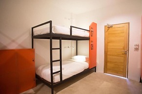 Mad Monkey Chiang Mai - Hostel