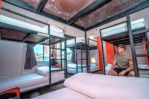 Mad Monkey Chiang Mai - Hostel