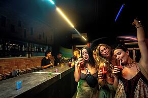 Mad Monkey Chiang Mai - Hostel