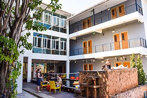 Mad Monkey Chiang Mai - Hostel