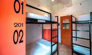 Mad Monkey Chiang Mai - Hostel