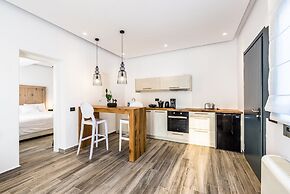 Portes Mykonos Suites & Villas