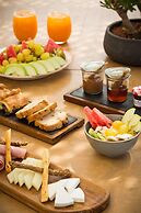 Portes Mykonos Suites & Villas