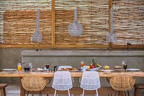 Portes Mykonos Suites & Villas