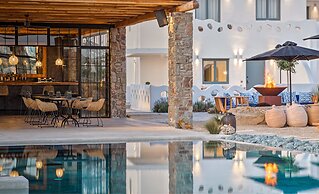 Portes Mykonos Suites & Villas