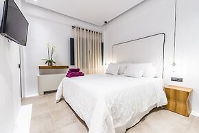 Portes Mykonos Suites & Villas