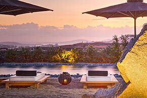 Portes Mykonos Suites & Villas