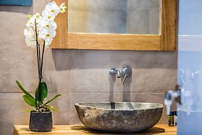 Portes Mykonos Suites & Villas