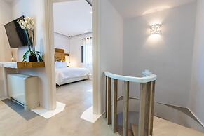 Portes Mykonos Suites & Villas