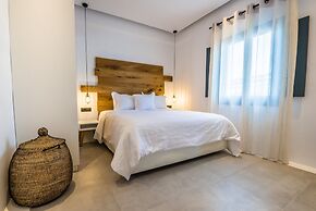 Portes Mykonos Suites & Villas