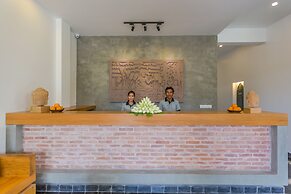 Silver Palms Residence