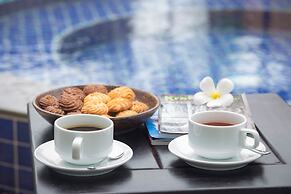 Silver Palms Residence