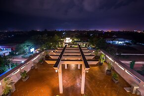 Silver Palms Residence