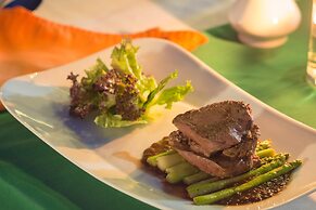 Silver Palms Residence