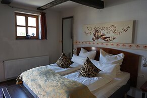Hotel Schlossresidenz Heitzenhofen