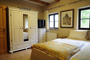 Hotel Schlossresidenz Heitzenhofen