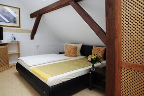 Hotel Schlossresidenz Heitzenhofen