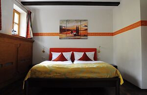 Hotel Schlossresidenz Heitzenhofen