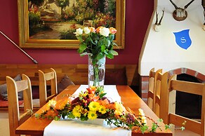 Hotel Schlossresidenz Heitzenhofen