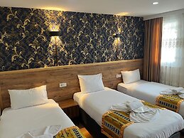 Otantik Hotel