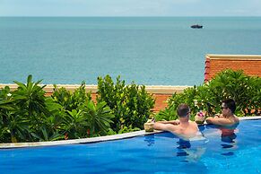 Boujis Boutique Resort