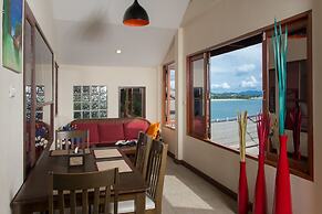 Boujis Boutique Resort