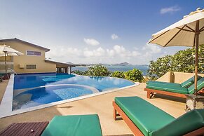 Boujis Boutique Resort