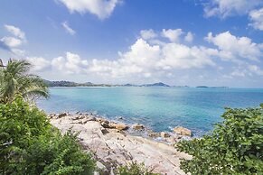 Boujis Boutique Resort