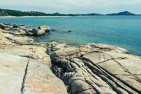 Boujis Boutique Resort