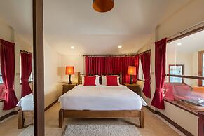 Boujis Boutique Resort