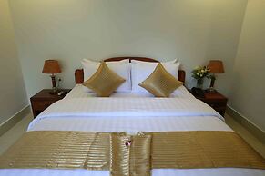 Holy Angkor Hotel
