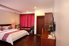 Holy Angkor Hotel
