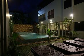 Holy Angkor Hotel