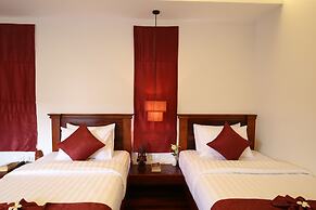 Holy Angkor Hotel