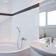 myhomeinvienna Deluxe Apartment