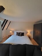 Stylish Apartment in the Heart of Zug by Airhome