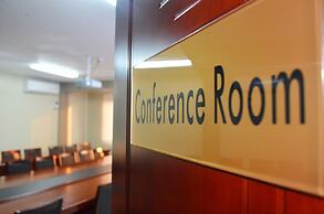 Hillside Plaza Hotel