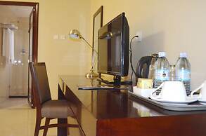 Hillside Plaza Hotel