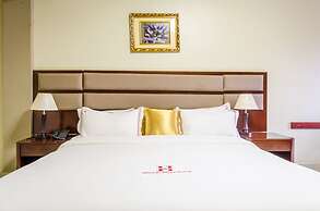 Hillside Plaza Hotel