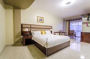 Hillside Plaza Hotel