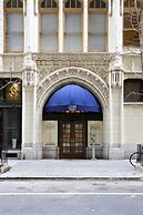 The Arch by BridgeStreet