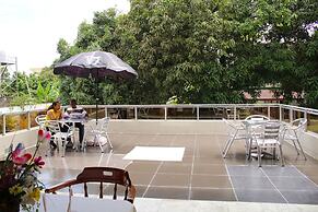 Embassy Suites Hotels & Restaurant