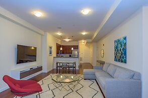 Deedee's Hideaway on Grove